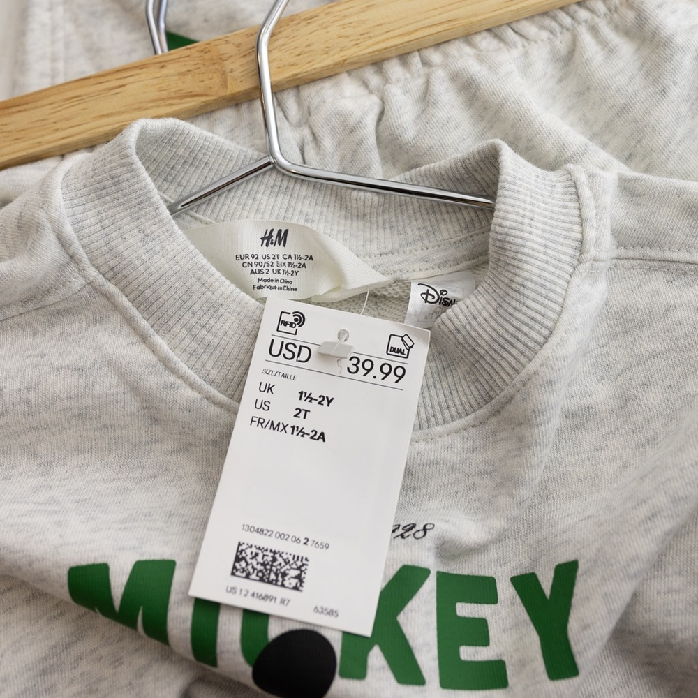 Disney Mickey Mouse Gray Kids Sweatshirt - Size 2T - NWT - Picture 8 of 8